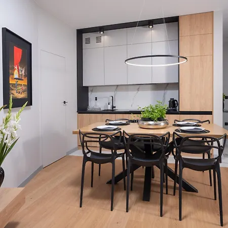 Apartment Olimpijska Deluxe By Rent4you *